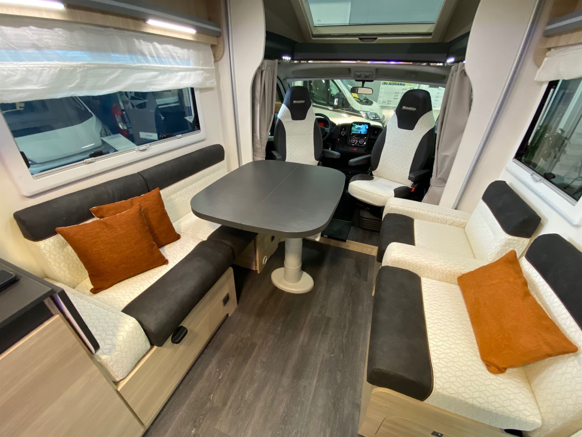 Chausson 640